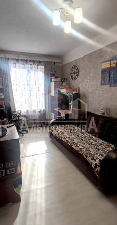
  Продается 2-комн. квартира, 43 м², Крутая дорога ул
. Фото 7.