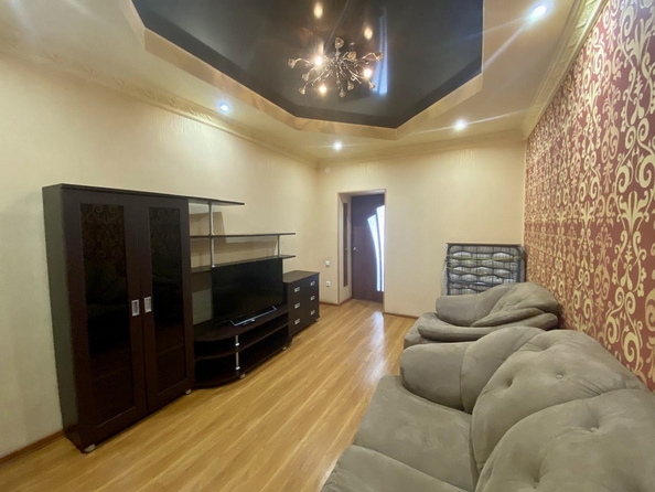 
  Продается 2-комн. квартира, 50 м², Университетская ул, д. 11
. Фото 1.