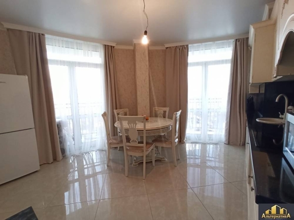 
  Продается 3-комн. квартира, 70 м², Окопная ул
. Фото 1.