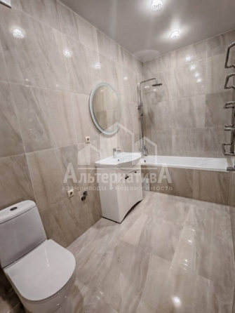
  Продается 2-комн. квартира, 61.7 м², Никольская ул
. Фото 1.
