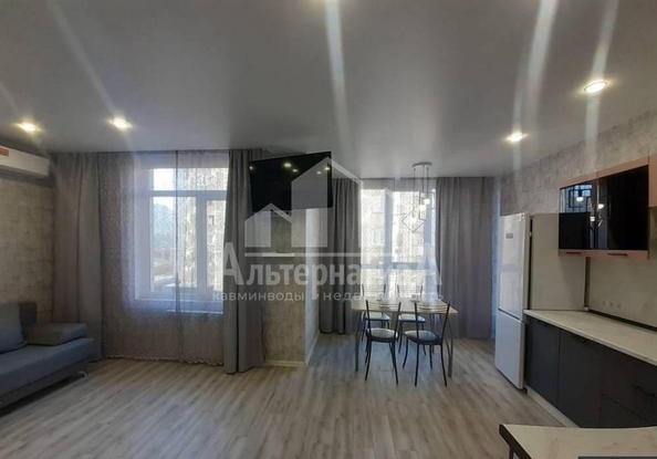 
  Продается 1-комн. квартира, 35 м², Окопная ул
. Фото 2.