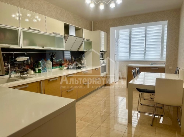 
  Продается 3-комн. квартира, 98 м², Оранжерейная ул
. Фото 2.
