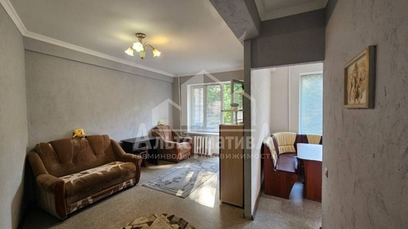 
  Сдается 1-комн. квартира, 32 м², Андрея Губина ул
. Фото 3.