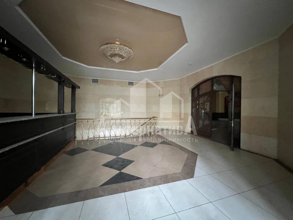 
  Продается универсальное помещение, 3300 м², Первомайский пр-кт
. Фото 8.
