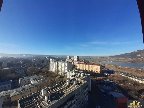 
  Сдается 2-комн. квартира, 56 м², Окопная ул
. Фото 13.