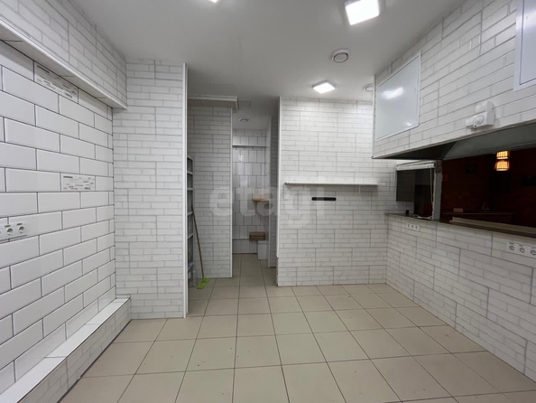 
  Продается универсальное помещение, 73.7 м², Любимая ул, д. 9
. Фото 9.
