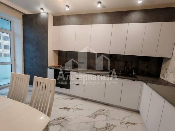 
  Продается 2-комн. квартира, 70 м², Никольская ул
. Фото 8.