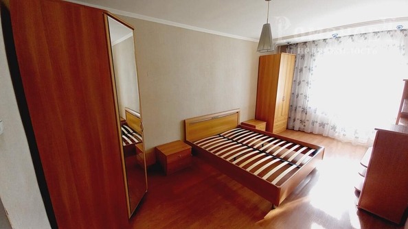 
  Продается 2-комн. квартира, 96 м², Пирогова ул, д. 37
. Фото 16.
