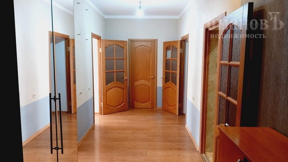 
  Продается 2-комн. квартира, 96 м², Пирогова ул, д. 37
. Фото 24.