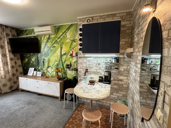 
  Продается комната, 13.3 м², Литейный проезд, д. 6
. Фото 3.