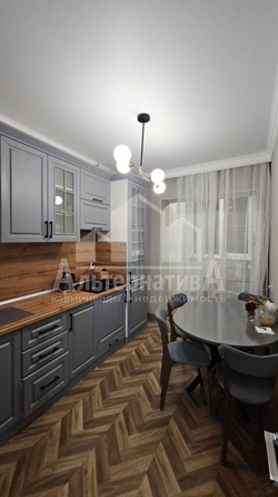 
  Сдается 2-комн. квартира, 56 м², Осипенко ул
. Фото 1.