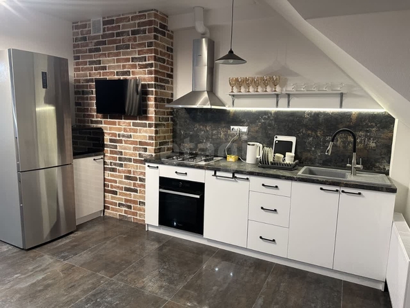 
  Сдается 2-комн. квартира, 82 м², Советская ул, д. 4
. Фото 10.