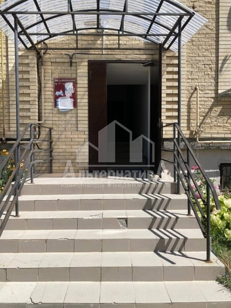 
  Сдается 1-комн. квартира, 65 м², Революции ул
. Фото 8.