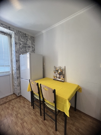 
  Сдается 1-комн. квартира, 43 м², Шмидта ул, д. 72
. Фото 2.