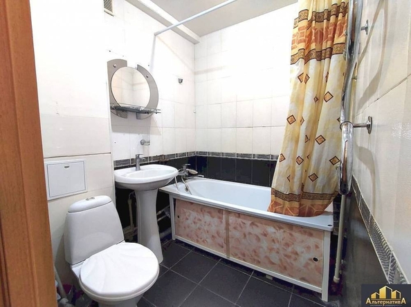 
  Продается 1-комн. квартира, 32.9 м², 40 лет Октября ул
. Фото 6.
