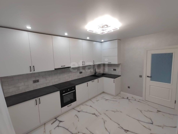 
  Продается 3-комн. квартира, 81.5 м², Чапаевский проезд, д. 57
. Фото 3.