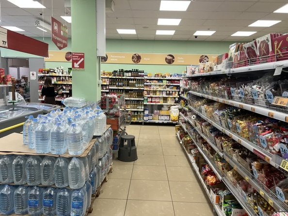 
  Продается торговая площадь, 393 м², Артема ул, д. 41
. Фото 4.