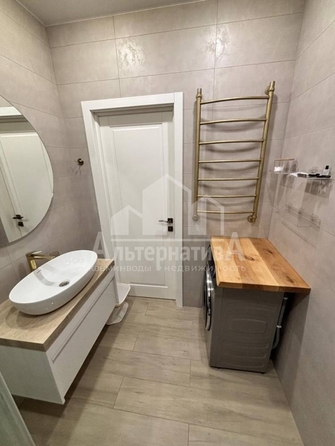 
  Продается 1-комн. квартира, 43.7 м², Замковая ул
. Фото 10.