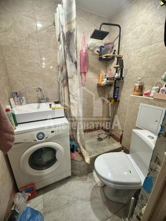 
  Продается 2-комн. квартира, 34 м², Красивая ул
. Фото 2.