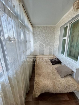 
  Продается 1-комн. квартира, 36.7 м², Андрея Губина ул
. Фото 3.