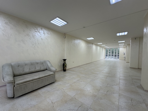 
  Сдается универсальное помещение, 128.5 м², Нежнова ул, д. 52
. Фото 2.