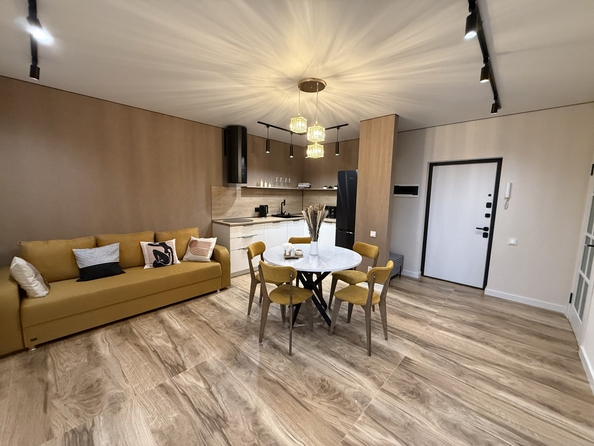 
  Продается 2-комн. квартира, 65 м², Бунимовича ул, д. 1
. Фото 4.