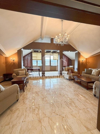 
  Продается 3-комн. квартира, 148.2 м², Дзержинского пр-кт
. Фото 8.