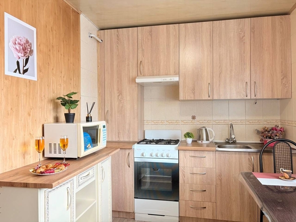 
  Сдается 2-комн. квартира, 42 м², Кирова пр-кт, д. 85
. Фото 6.