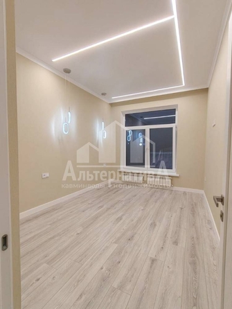 
  Продается 1-комн. квартира, 36 м², Катыхина ул
. Фото 8.