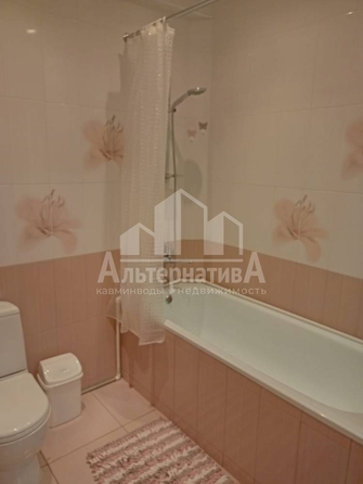 
  Продается 1-комн. квартира, 56 м², Кирова ул
. Фото 10.