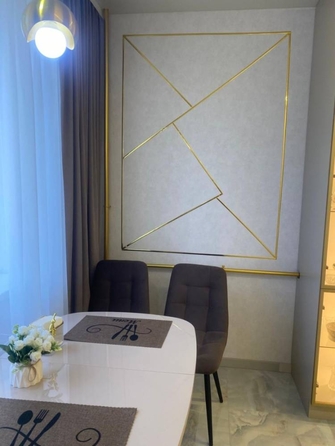 
  Продается 1-комн. квартира, 47 м², Замковая ул
. Фото 2.