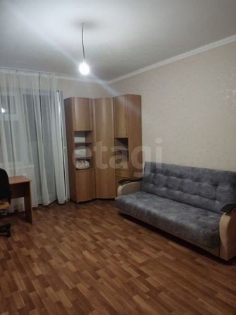 
  Сдается 2-комн. квартира, 70 м², Родосская ул, д. 11
. Фото 2.