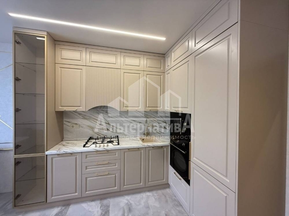 
  Сдается 1-комн. квартира, 40 м², Замковая ул
. Фото 4.