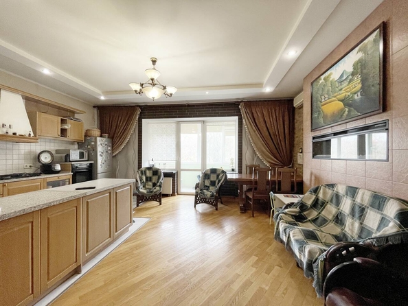 
  Продается 4-комн. квартира, 168.3 м², Доваторцев ул, д. 37/5
. Фото 1.