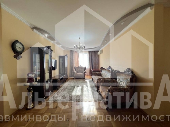 
  Продается 4-комн. квартира, 140 м², Островского ул
. Фото 2.