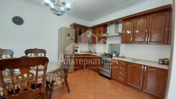
  Продается дом, 288 м², Кисловодск
. Фото 2.