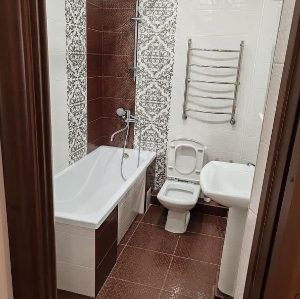 
  Сдается 2-комн. квартира, 48 м², Лопырина ул, д. 121
. Фото 6.