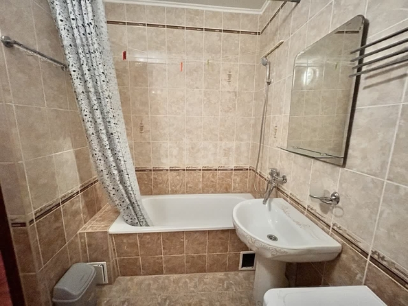 
  Продается 1-комн. квартира, 51.2 м², Мира ул, д. 400
. Фото 16.