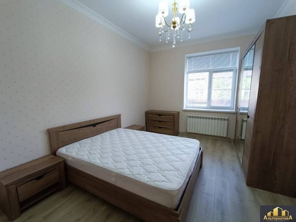 
  Продается 2-комн. квартира, 62 м², Толбухина ул
. Фото 4.