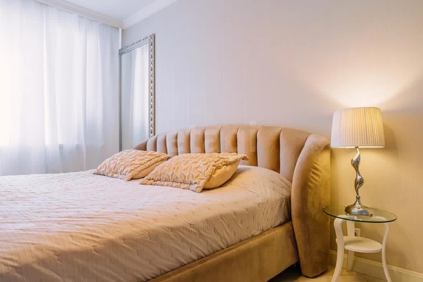 
  Продается 4-комн. квартира, 110 м², Лопырина ул, д. 121
. Фото 9.