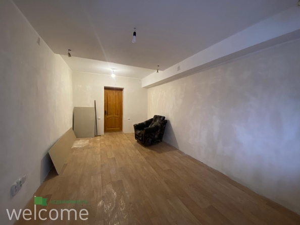 
  Продается 2-комн. квартира, 30.7 м², Ленина ул, д. 393
. Фото 7.