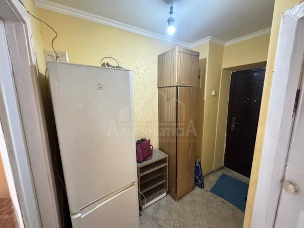 
  Продается 2-комн. квартира, 40 м², Островского ул
. Фото 9.