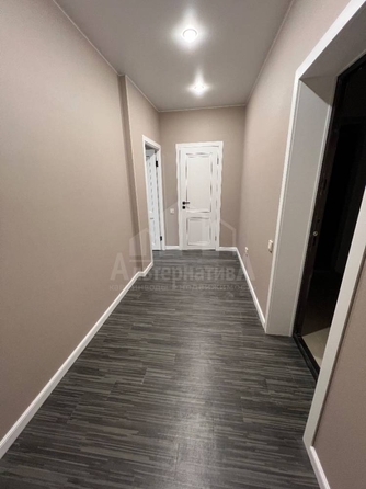 
  Продается 1-комн. квартира, 45 м², Шумакова ул
. Фото 8.