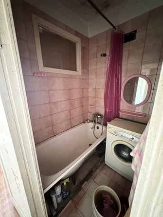 
  Продается 3-комн. квартира, 50 м², Юлиуса Фучика ул, д. 4
. Фото 5.