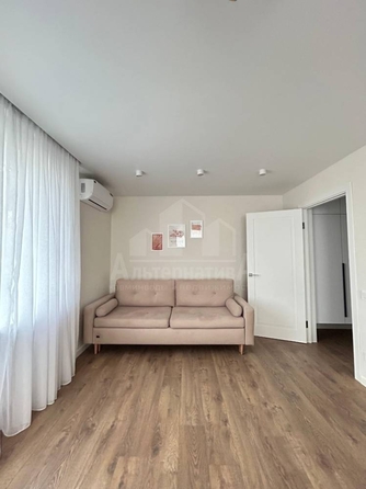 
  Продается 1-комн. квартира, 40 м², Орджоникидзе ул
. Фото 5.