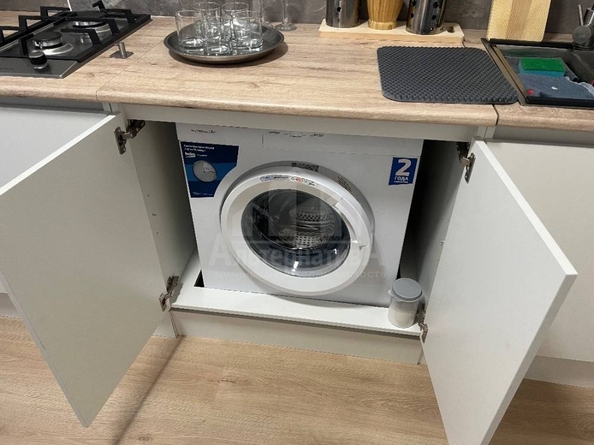 
  Продается 1-комн. квартира, 35 м², Новороссийская ул
. Фото 6.