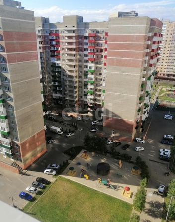 
  Продается 1-комн. квартира, 42 м², Доваторцев ул, д. 90к1
. Фото 3.