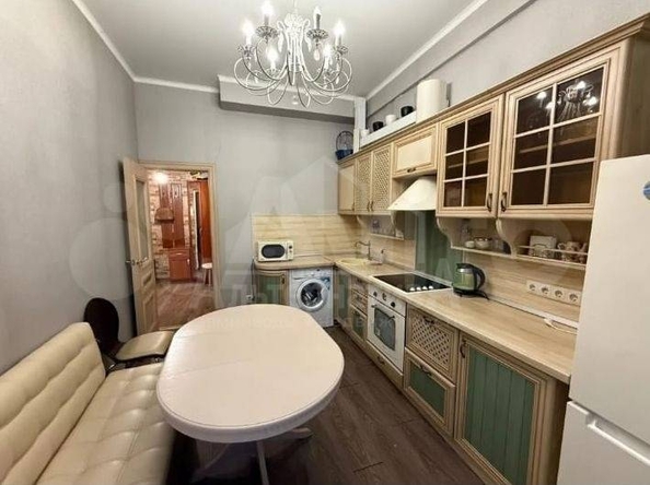 
  Продается 1-комн. квартира, 39 м², Набережная ул
. Фото 1.