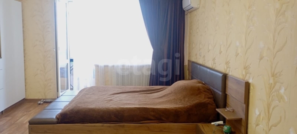 
  Продается 2-комн. квартира, 65 м², Пирогова ул, д. 34/3
. Фото 6.