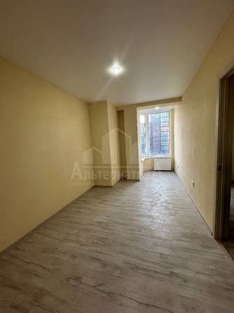 
  Продается 1-комн. квартира, 33 м², Шмидта ул
. Фото 6.
